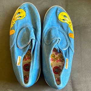 Vintage Tweety Looney Tunes sneaker shoes size 7 1/2